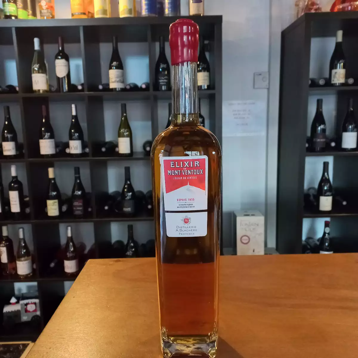 Distillerie A. Blachère. Elixir du Mont Ventoux. 43%. 1.75cl