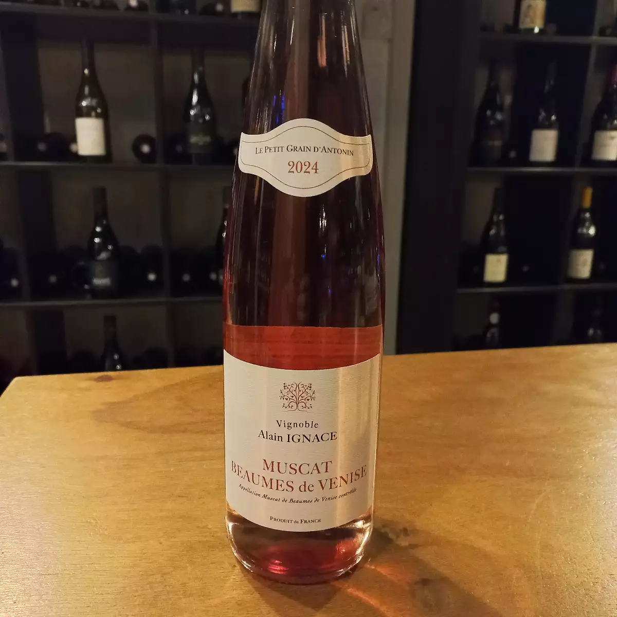 Vignoble Alain Ignace. Muscat de Beaumes de Venise. Le Petit Grain d'Antonin Rosé. 15%. 75cl